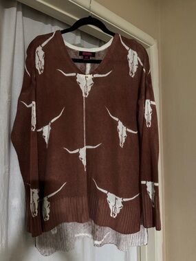 Long Sleeve V-Neck Sweater with Skull Motif - Brown